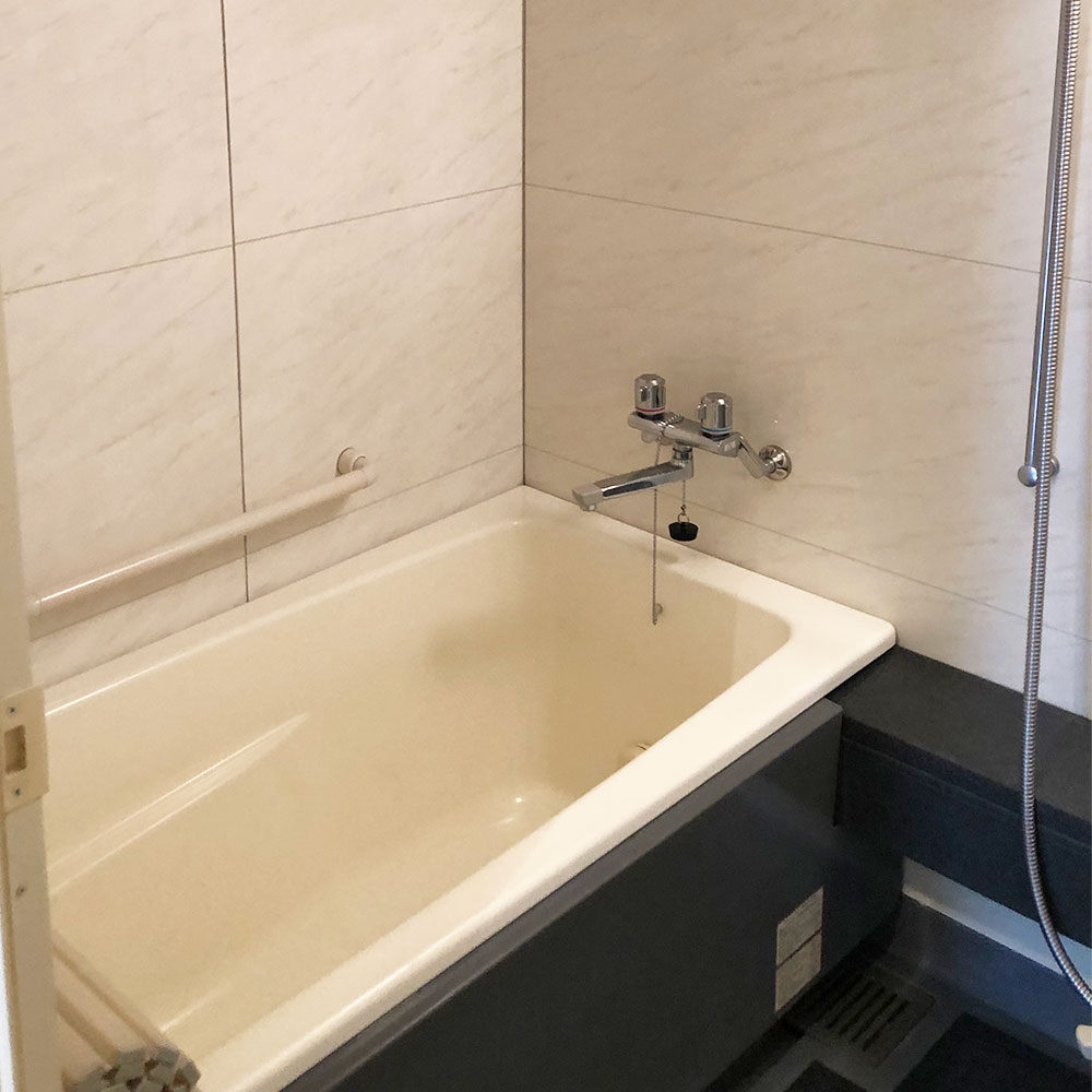 イーライフサポート　浴室リフォーム前
