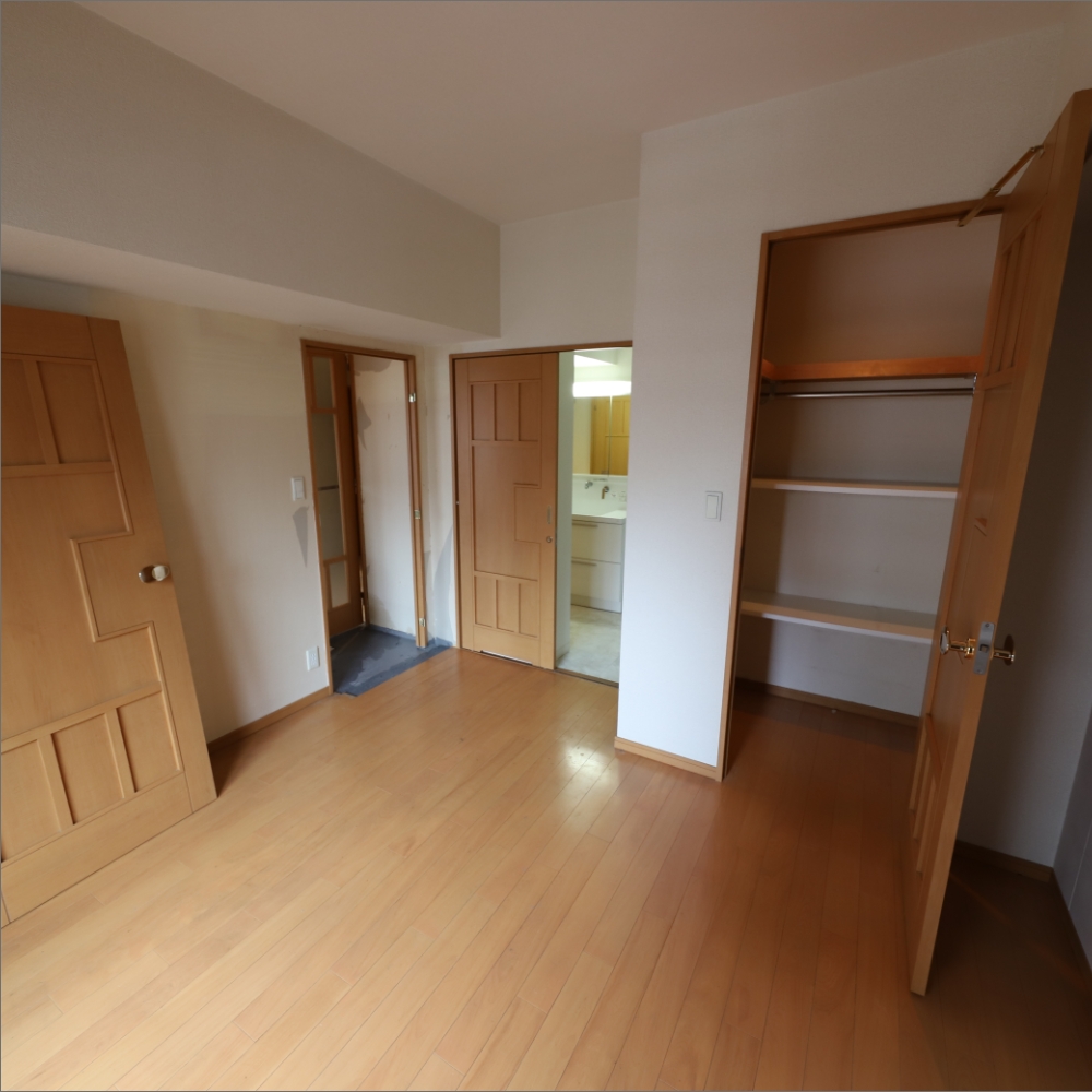 イーライフサポート　造作建具リフォーム