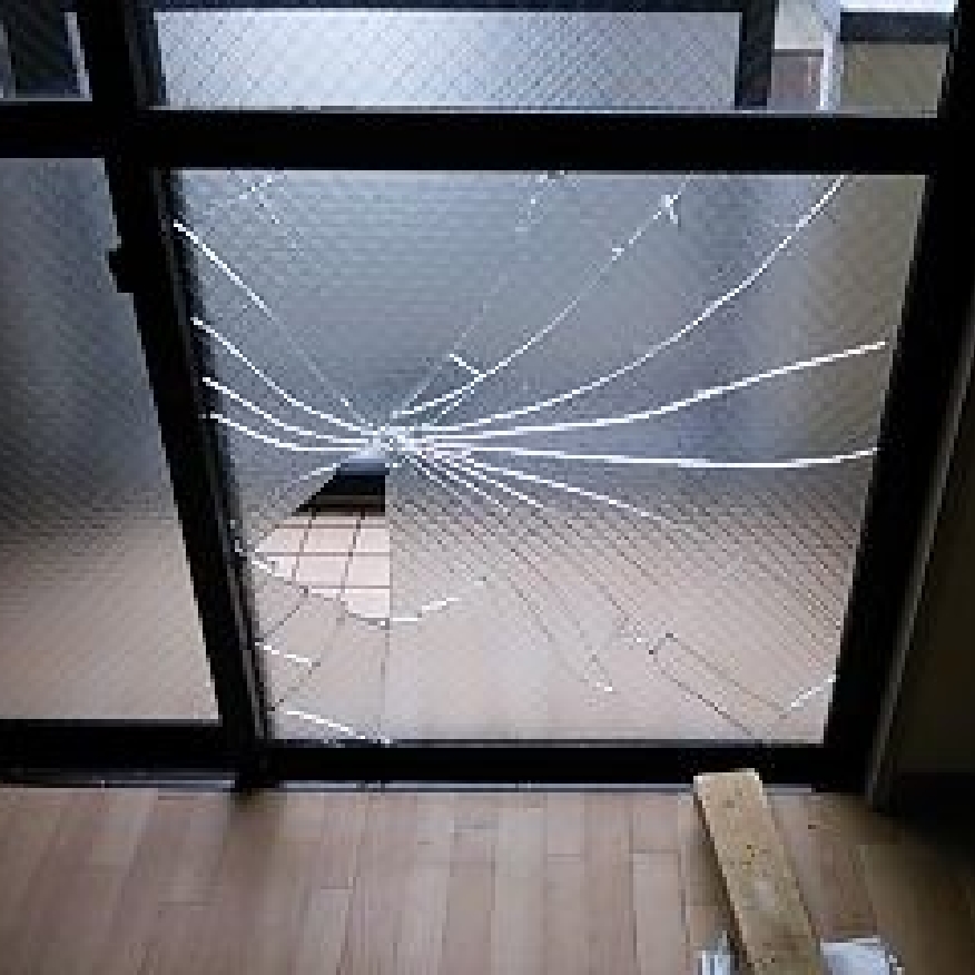 イーライフサポート　ガラス交換前