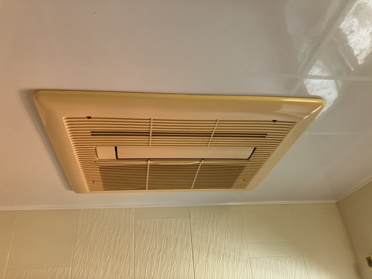 施工前 | イーライフサポート