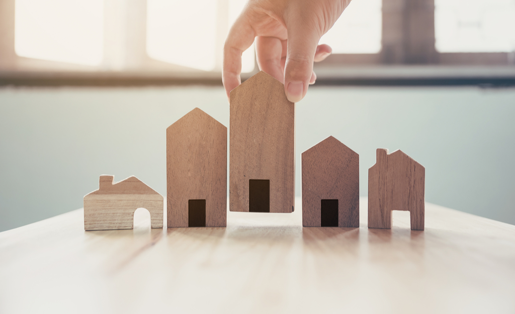 マンション経営がアパート経営より有利なポイント