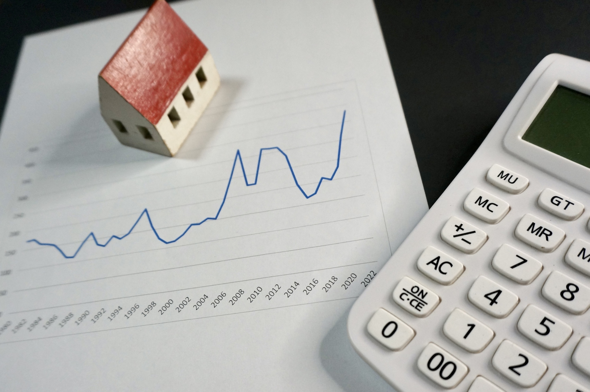 不動産投資によるインフレ対策の注意点