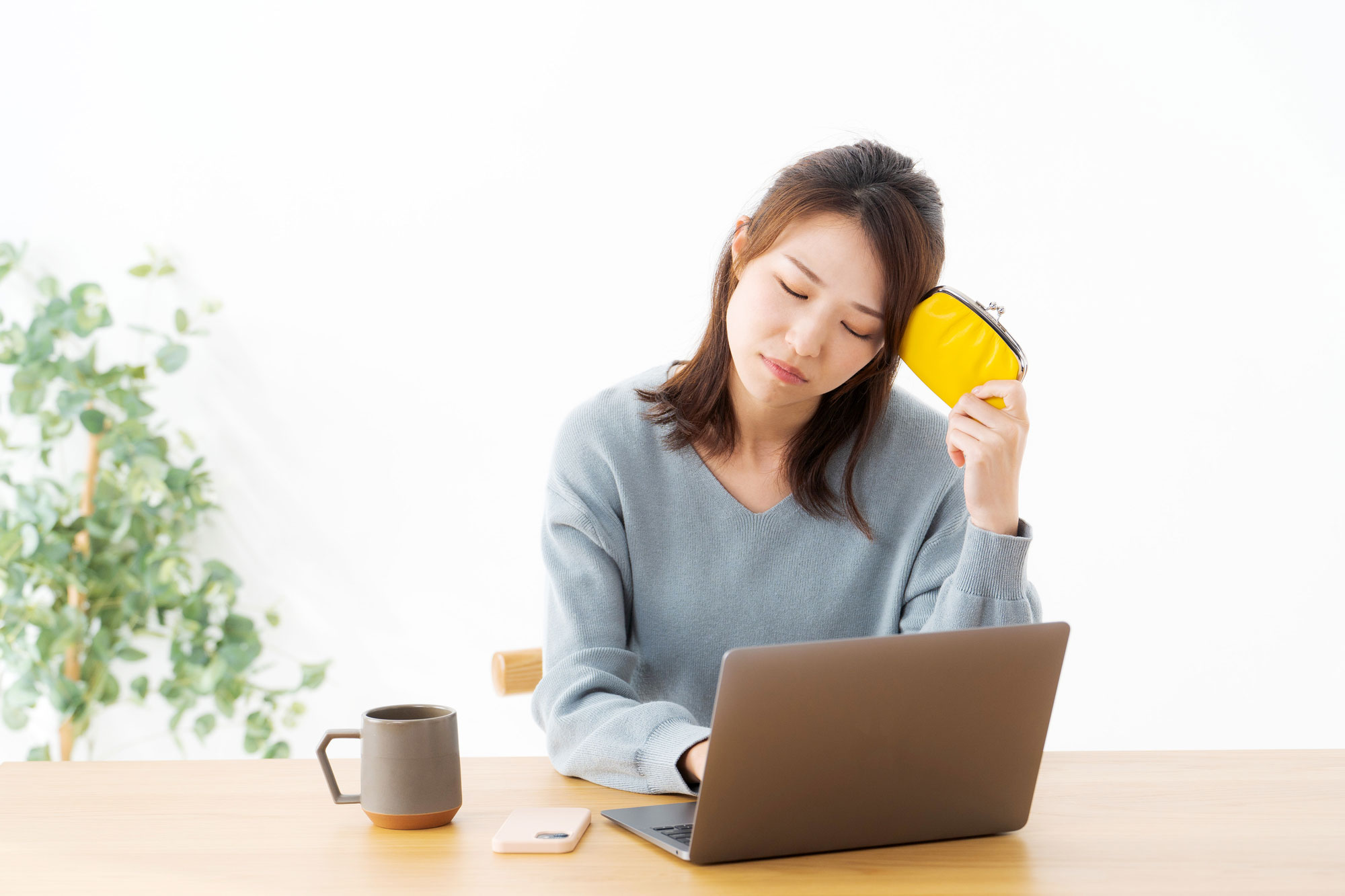 NISA貧乏とは？  陥る原因と生活を守る積立額の決め方を解説します｜株式会社イー・トラスト