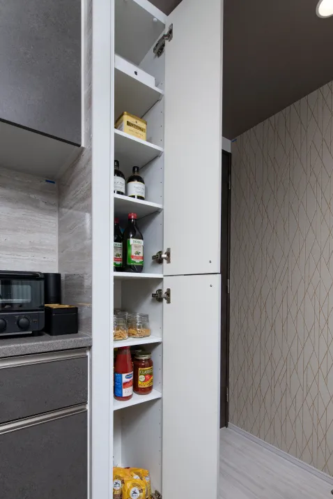 パントリー｜エステムコート三田 ザ・クラブハウス