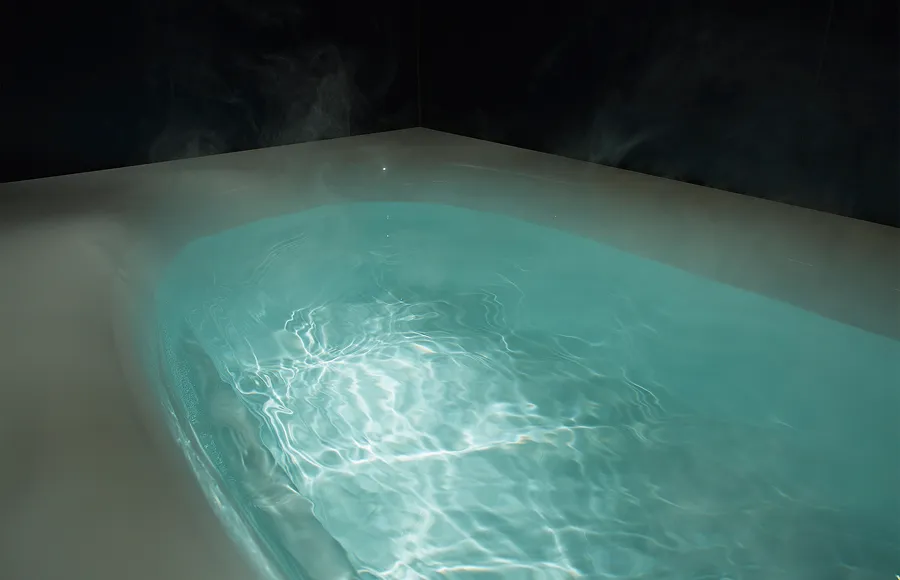 水盤LED照明｜エステムコート三田 ザ・クラブハウス｜兵庫県三田市｜エステム三田