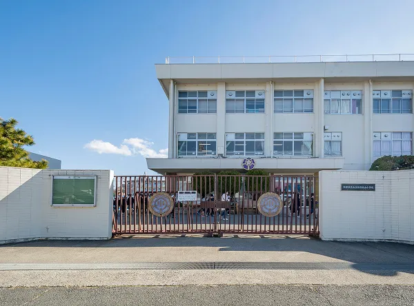 京都教育大学附属桃山小学校｜エステムコート伏見丹波橋